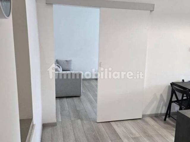 Bilocale via San Servolo 11, San Giacomo, Trieste