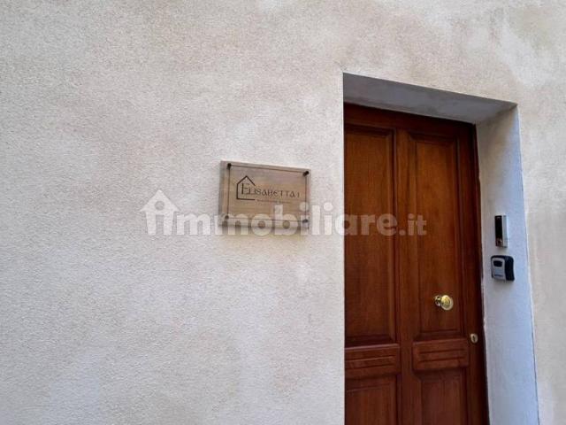 Bilocale via Sant'Elisabetta 1, Centro Storico, Sassari