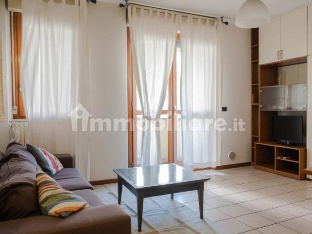 Bilocale via Strasburgo 6, Centro, San Donato Milanese