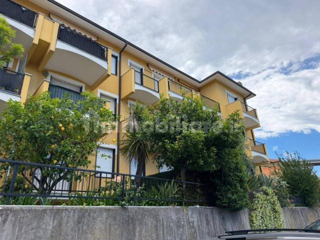 Bilocale via Pairola 5, Centro, San Bartolomeo al Mare