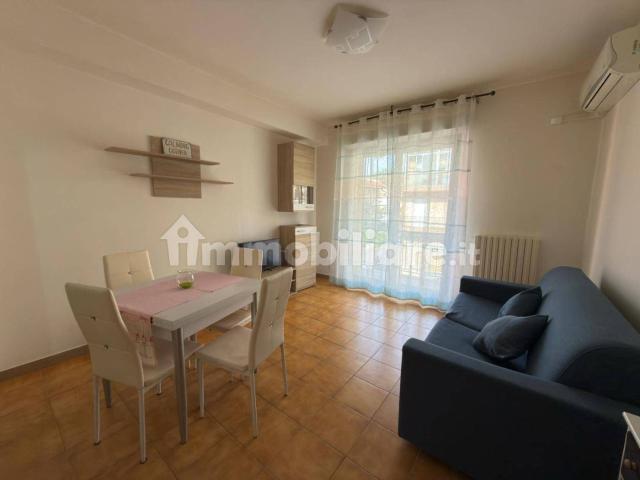Bilocale via Palmiro Togliatti 11, Centro, Albenga