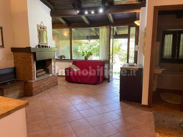 Bilocale via Parigi, Trevignano Romano