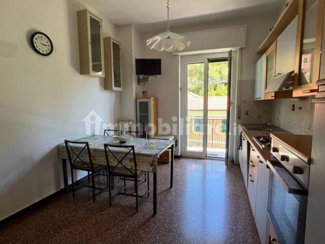 Bilocale via Pica, 9, Borgoratti, Genova