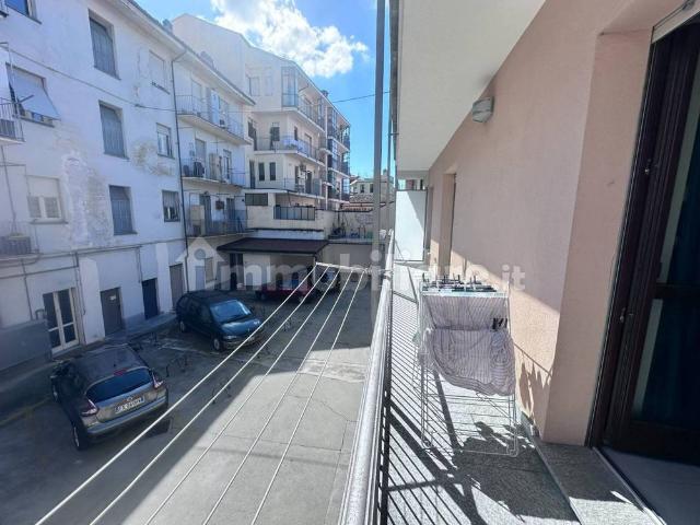 Bilocale via Pierino Belli 10, Centro, Alba