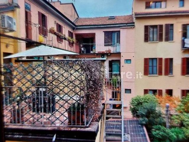 Bilocale via Pietro Borsieri 11, Isola, Milano