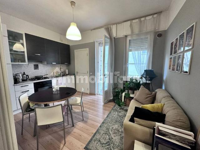 Bilocale via Pietro Ferrero 10, Borgo Piave, Corso Europa, Zona Ferrero, Alba