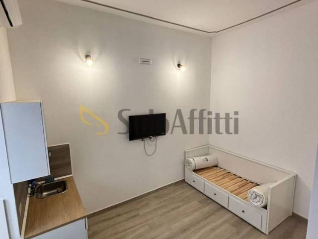Bilocale via Plebiscito 21, Domenico Tempio Porto, Catania