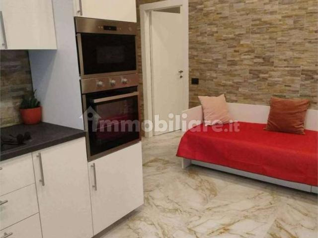 Bilocale via roma, Centro, Carrara