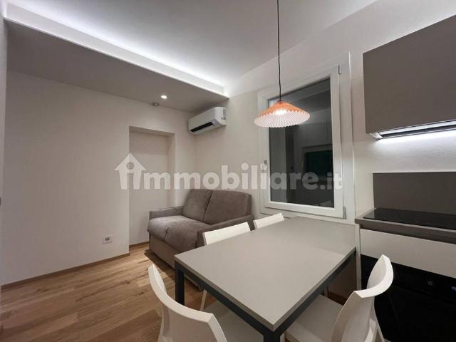 Bilocale via Roma, Centro, Erbezzo