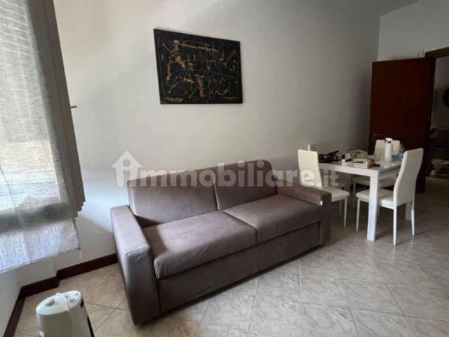 Bilocale via Roma, Sarnico