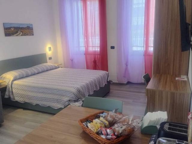 Bilocale via Ronchi 5, Centro, Somma Lombardo