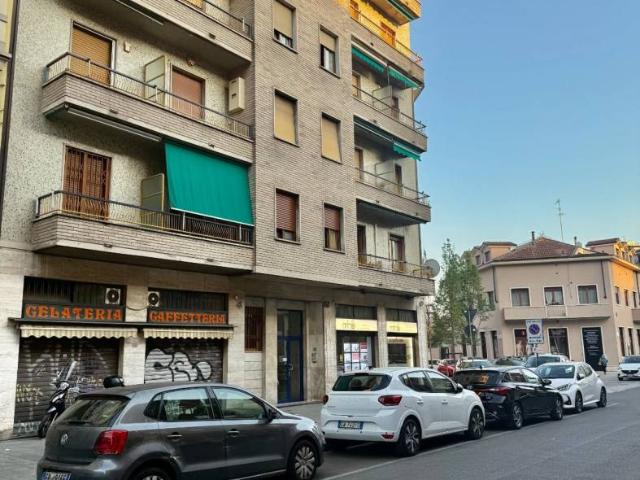 Bilocale via Rosa Massara De Capitani 5, Bovisa, Milano