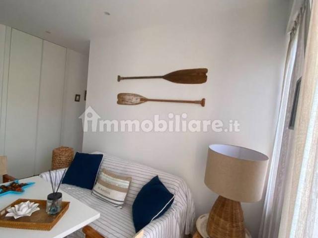 Bilocale via Raffaello Sanzio 15, Centro, Diano Marina