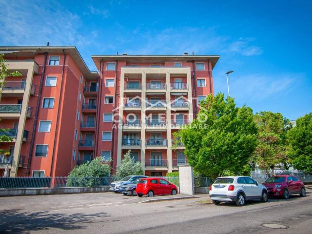 Bilocale via Regina Adelaide 10, Borgo Roma, Verona