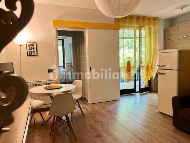 Bilocale via Tomaso Albinoni 30, Rivoltella, Desenzano del Garda