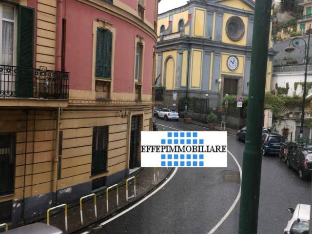 Bilocale via Torquato Tasso, Vomero, Napoli