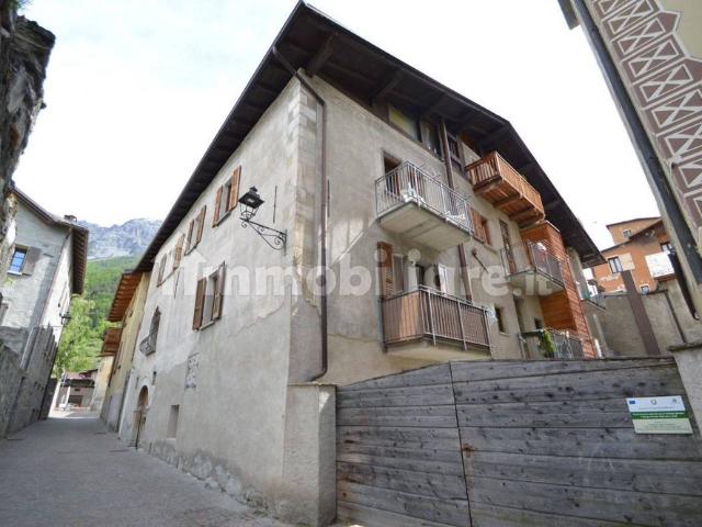 Bilocale via Trento 6, Centro, Bormio