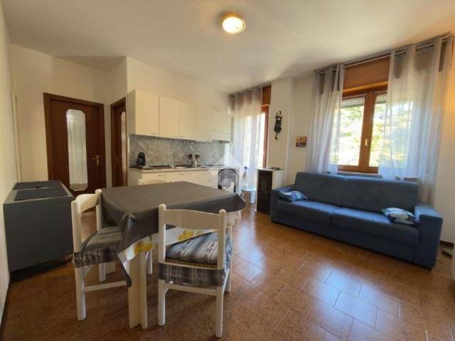 Bilocale via Vanoni 21, Centro, Tirano