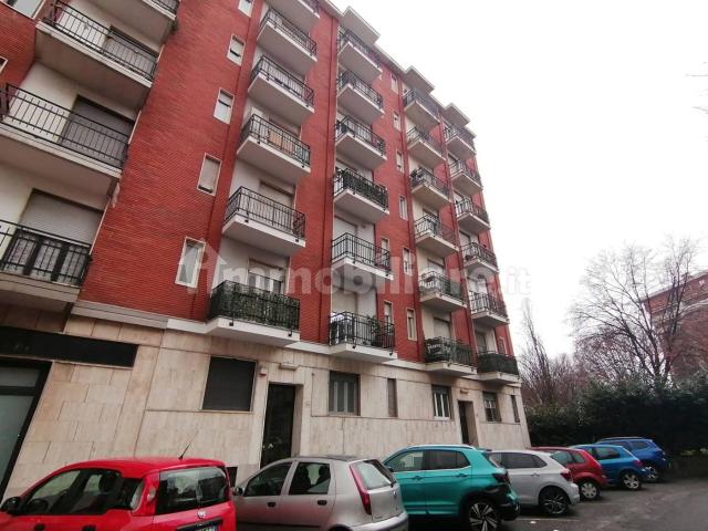 Bilocale via Veglia 10, Santa Rita, Torino