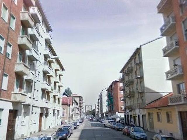 BILOCALE VIA VITERBO: 350 euro