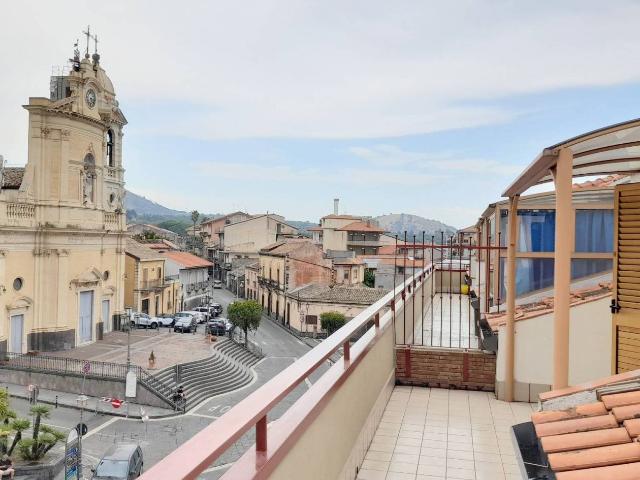 Bilocale via Vittorio Emanuele II 3, Centro, Belpasso