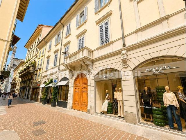 Bilocale via Vittorio Emanuele II, 19, Centro Storico, Como