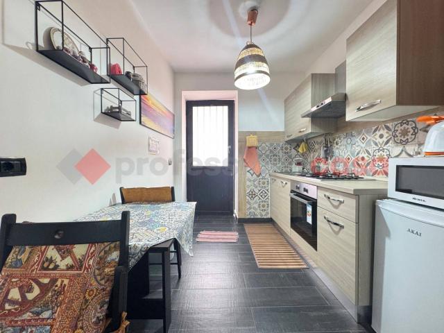 Bilocale via Vittorio Emanuele II 519, Ferrarotto Acquedotto Greco, Catania