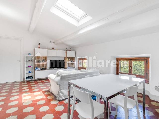 Bilocale via Vittorio Locchi, Careggi Rifredi Dalmazia, Firenze