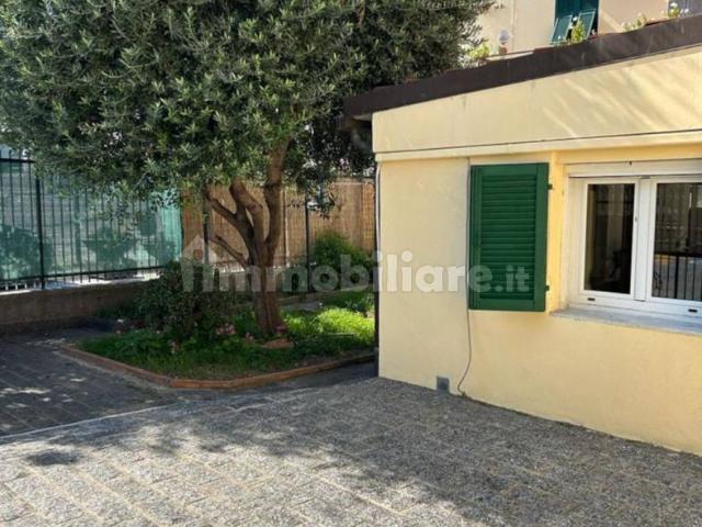 Bilocale via Vincenzo Maglione 19, Laigueglia