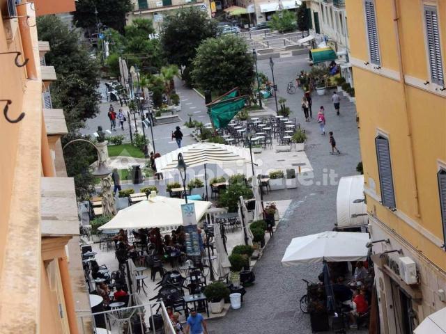 Bilocale via XX Settembre 18, Centro Storico, Anzio