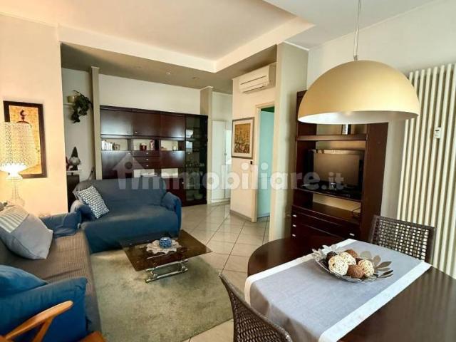 Bilocale viale Certosa 125, Certosa, Milano