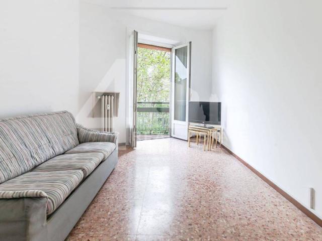 Bilocale viale Certosa 205, Certosa, Milano