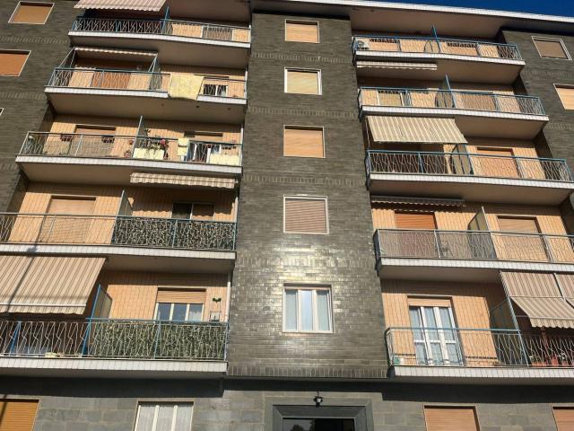 Bilocale viale Colli 28, Bastioni, Rivoli