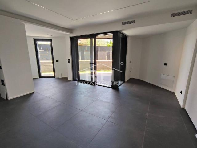 Bilocale viale Clementino Vannetti, Centro, Riva del Garda
