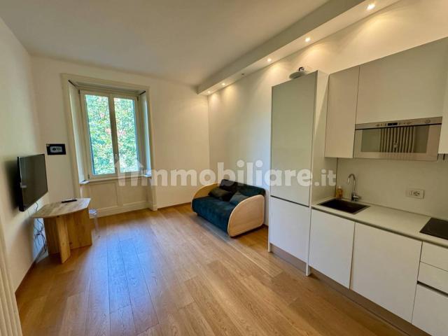Bilocale viale dei Mille, Plebisciti Susa, Milano