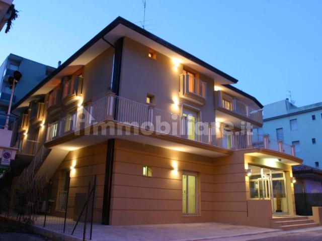 Bilocale viale Enna 7, Marebello, Rimini