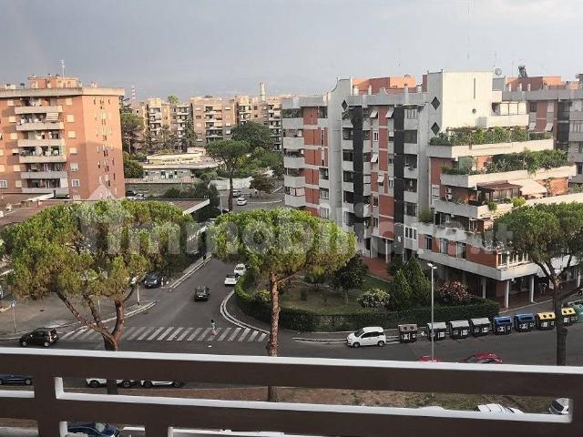 Bilocale viale Ettore Franceschini 56, Colli Aniene, Roma