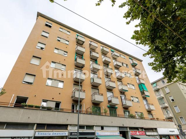 Bilocale viale Fulvio Testi 81, Ca' Granda, Milano