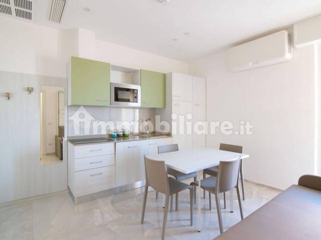 Bilocale viale Gabriele D'Annunzio 139, Alba Mare, Riccione