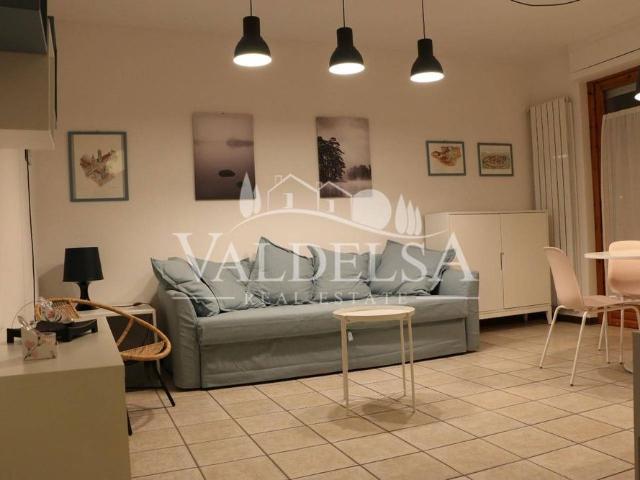 Bilocale viale Guglielmo Marconi, 53036, Centro, Poggibonsi