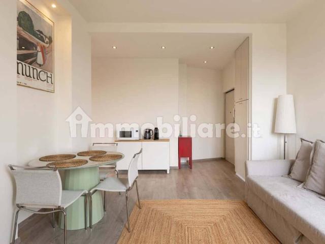 Bilocale viale Isonzo, Porta Romana Medaglie d'Oro, Milano