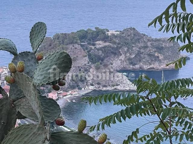 Bilocale viale Jannuzzo 31, Centro, Giardini Naxos