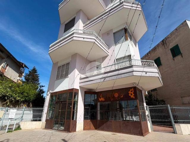 Bilocale viale John Fitzgerald Kennedy 57, Aversa