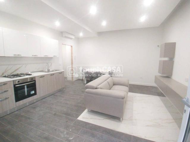 Bilocale viale John Fitzgerald Kennedy, Aversa