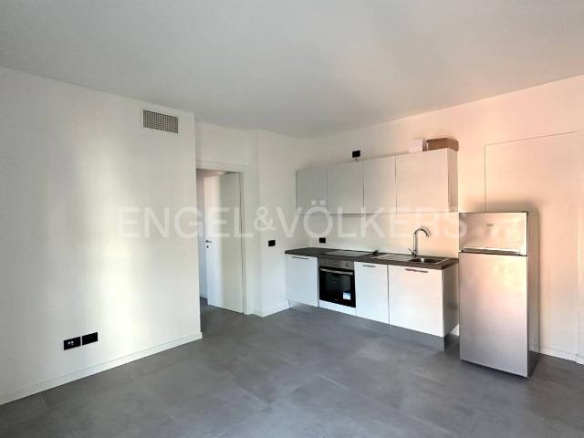 Bilocale viale Nazario Sauro 52, Marina Centro, Rimini