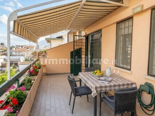 Bilocale viale San Giuseppe 44, Villaggio Giornalisti Poggio, Anzio