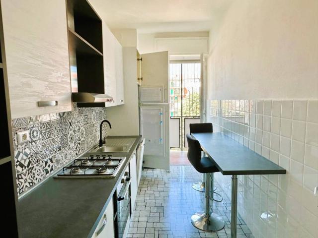 Bilocale viale San Gimignano 4, Lorenteggio, Milano
