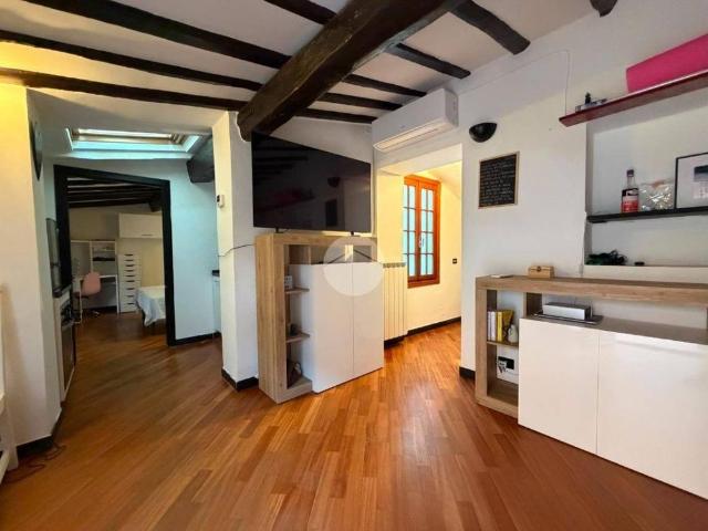 Bilocale Vico Delle Mura 8, Centro Storico, La Spezia
