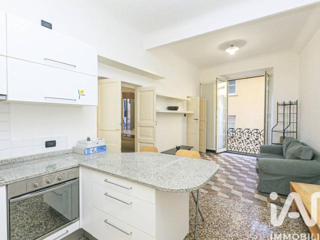 Bilocale vicolo Del Fieno 5, Centro Città, Genova