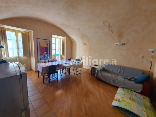 Bilocale vicolo San Giuseppe, Centro, Alba